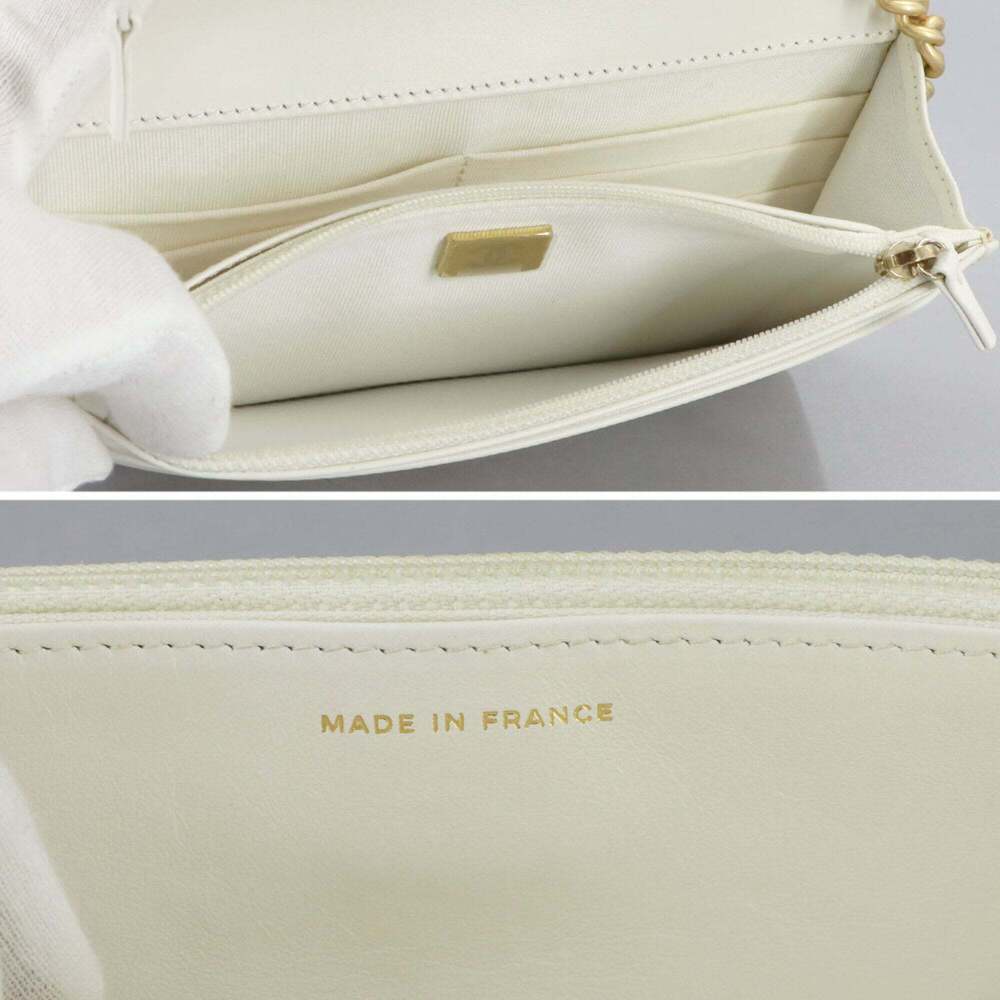 CHANEL White Caviar Leather Wallet - Picture 9 of 10